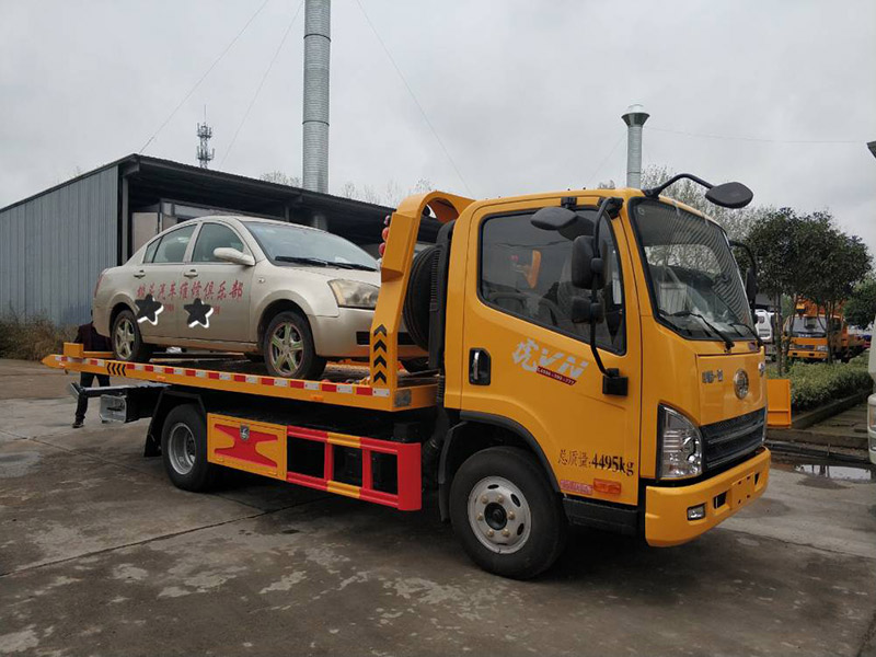 河源道路救援：24小時(shí)專(zhuān)業(yè)服務(wù)保障行車(chē)安全