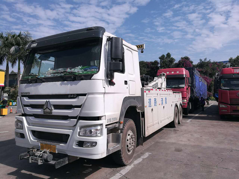 剛察汽車雪地困境救援：專業團隊緊急行動，助您擺脫冰雪難題